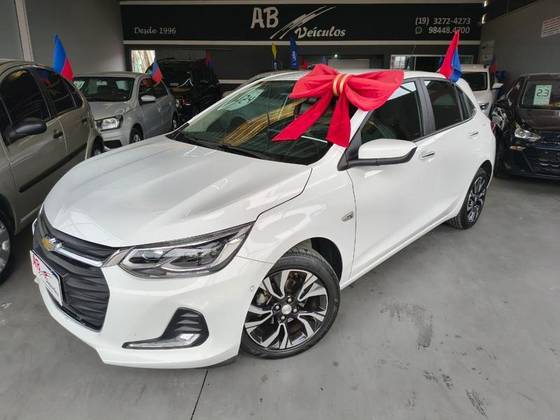 CHEVROLET ONIX 1.0 TURBO FLEX PREMIER AUTOMÁTICO CHEVROLET ONIX 1.0 TURBO FLEX PREMIER AUTOMÁTICO
